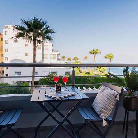 Sanders Ermitage On The Beach - Delightful 1-Bedroom Apartment With Sea View Limassol Kültér fotó