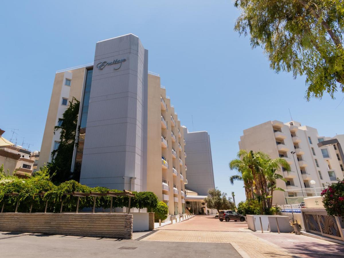 Sanders Ermitage On The Beach - Delightful 1-Bedroom Apartment With Sea View Limassol Kültér fotó